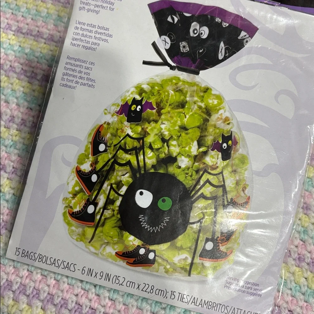 NWT Wilton Halloween Spider Shaped Party Bags - Black Orange Purple - 15 Bags !